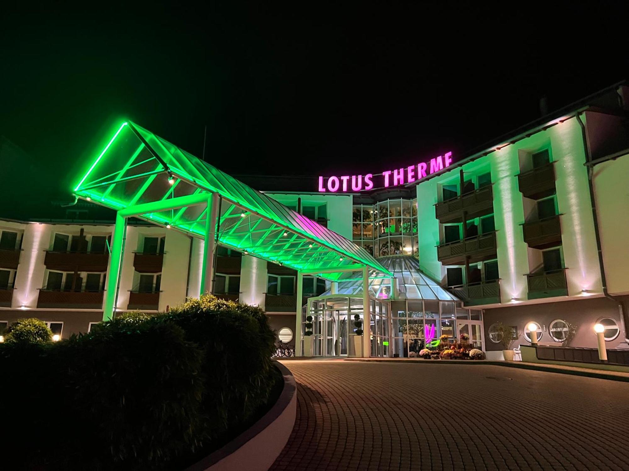Lotus Therme Hotel & Spa Hévíz Esterno foto